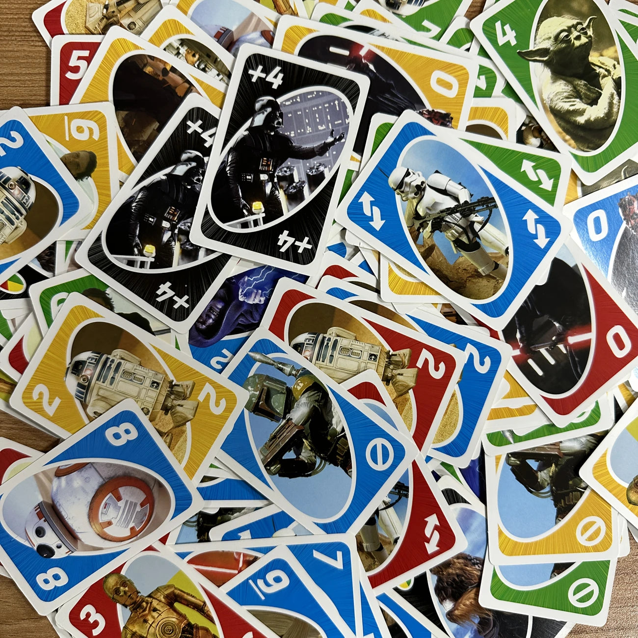 Star Wars UNO Card Game – Vibrant Multiplayer Party Fun